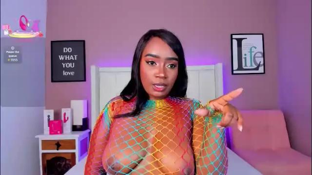 Image 12 of britanymooree Stream on Chaturbate on 1 month ago