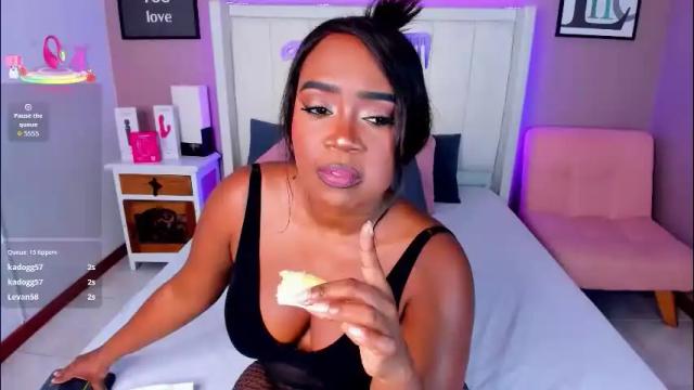 Image 7 of britanymooree Stream on Chaturbate on 1 month ago