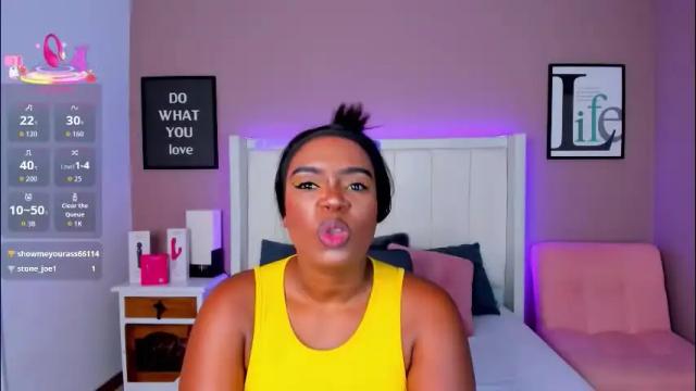 Image 11 of britanymooree Stream on Chaturbate on 1 month ago