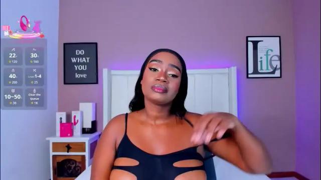 Image 4 of britanymooree Stream on Chaturbate on 1 month ago