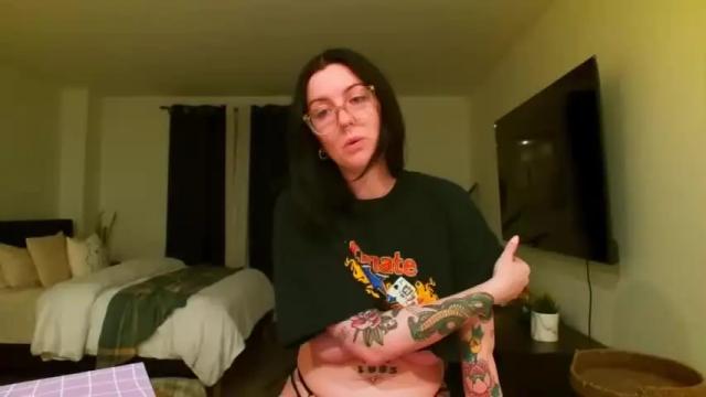 Thumbnail 1, britbrattherat's Stream at Chaturbate, 14 months ago