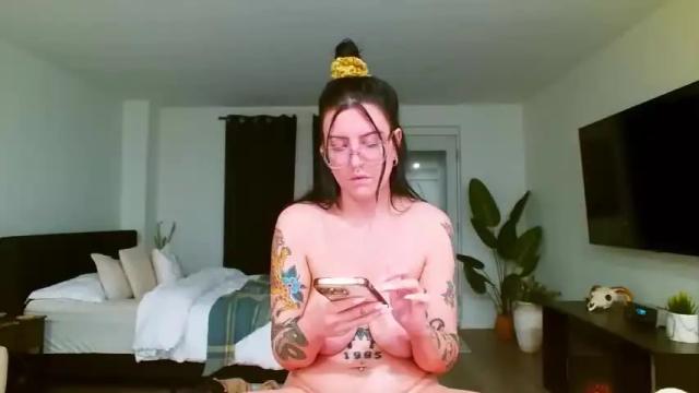 Thumbnail 1, britbrattherat's Stream at Chaturbate, 14 months ago