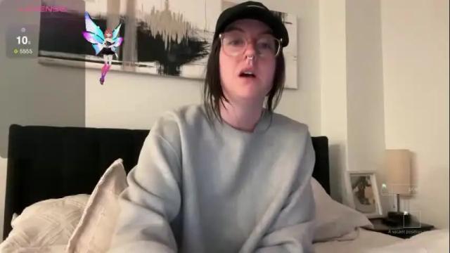 Image 8 of britbrattherat Stream on Chaturbate on 1 month ago