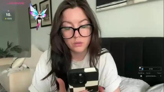 Image 8 of britbrattherat Stream on Chaturbate on 1 month ago