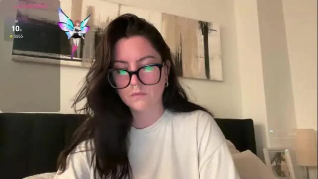 Image 10 of britbrattherat Stream on Chaturbate on 17 days ago