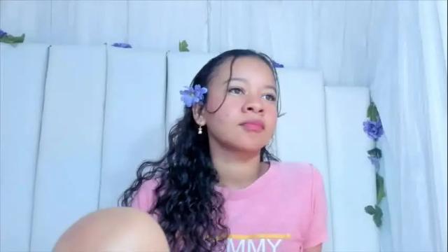Image 11 of brithany_rousee Stream on Chaturbate on 21 days ago