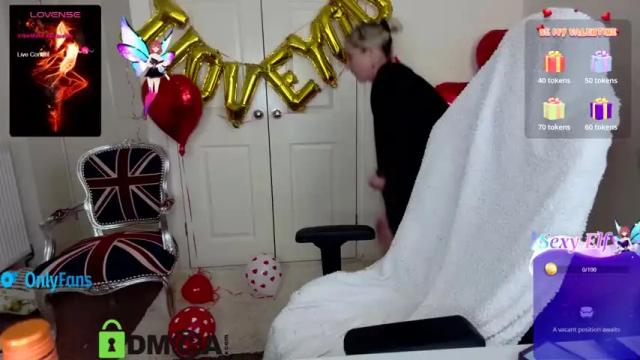 Image 3 of britishladya Stream on Chaturbate on 16 months ago