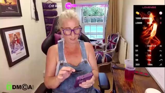 Image 2 of britishladya Stream on Chaturbate on 1 month ago