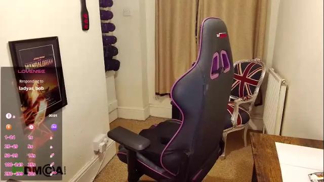 Image 10 of britishladya Stream on Chaturbate on 1 month ago
