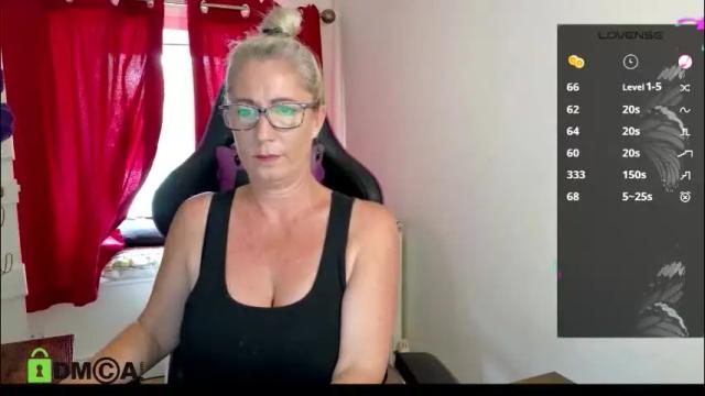 Image 2 of britishladya Stream on Chaturbate on 2 months ago