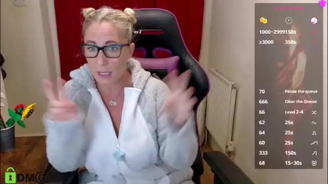 Image 2 of britishladya Stream on Chaturbate on 1 month ago