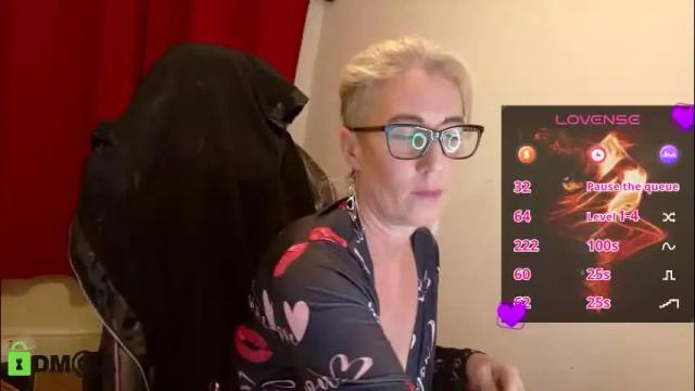 Image 7 of britishladya Stream on Chaturbate on 1 month ago