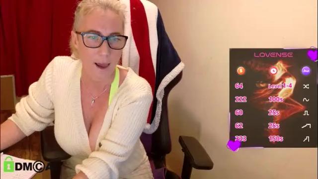 Image 2 of britishladya Stream on Chaturbate on 1 month ago