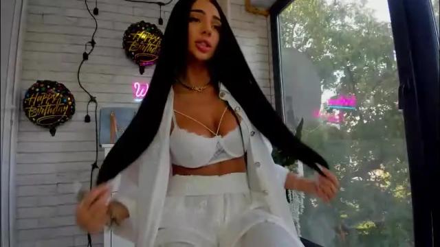 Image 4 of britney_charm Stream on Chaturbate on 1 month ago