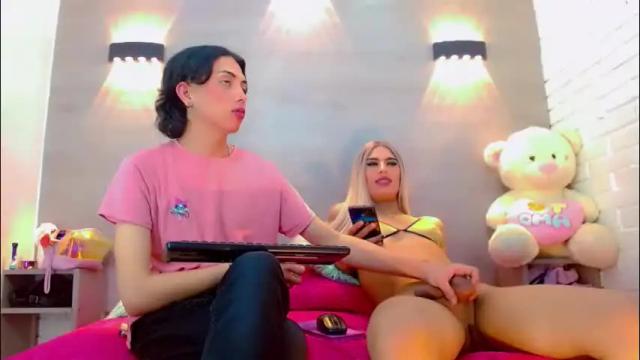 Image 12 of britney_ortega Stream on Chaturbate on 2 months ago