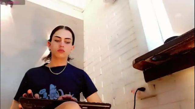 Image 2 of britney_ortega Stream on Chaturbate on 1 month ago