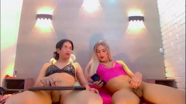 Image 2 of britney_ortega Stream on Chaturbate on 1 month ago