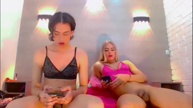 Image 3 of britney_ortega Stream on Chaturbate on 1 month ago