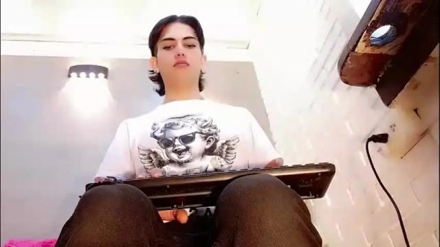 Image 3 of britney_ortega Stream on Chaturbate on 5 days ago