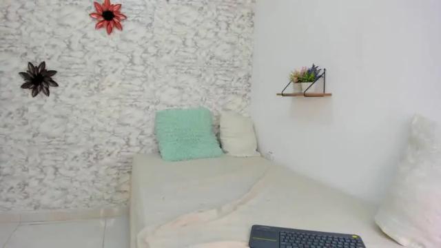 Image 7 of britney_tovar Stream on Chaturbate on 19 months ago