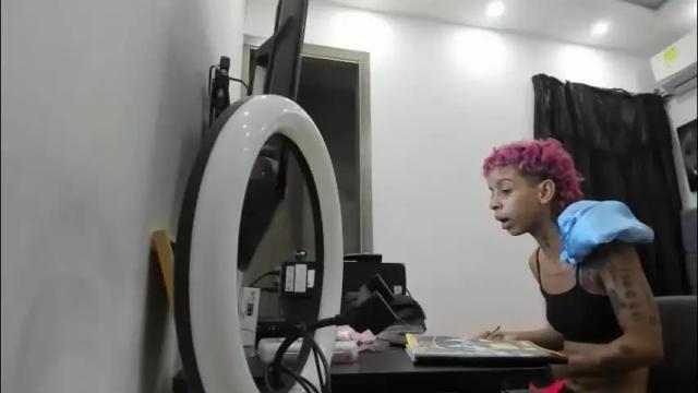 Image 4 of britney_tovar Stream on Chaturbate on 3 months ago