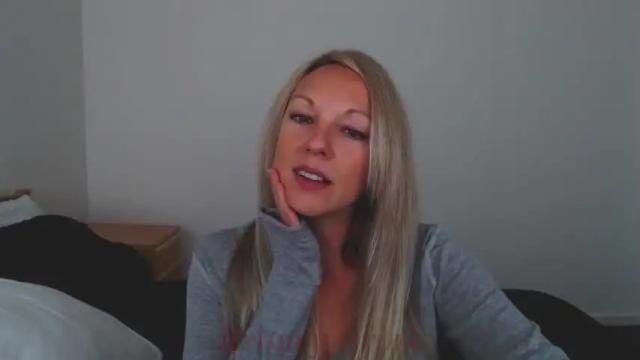 Image 3 of britneybrink Stream on Chaturbate on 19 months ago