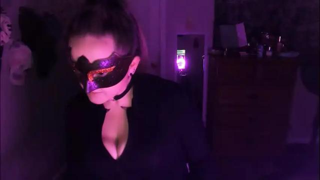 Image 10 of britneybuckly Stream on Chaturbate on 2 days ago