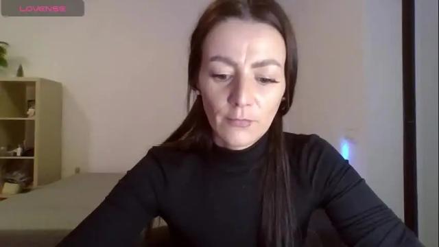 Image 11 of britneydivine Stream on Chaturbate on 1 month ago