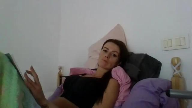 Image 3 of britneydivine Stream on Chaturbate on 7 days ago