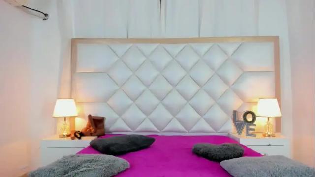 Image 4 of brittany069 Stream on Chaturbate on 11 days ago
