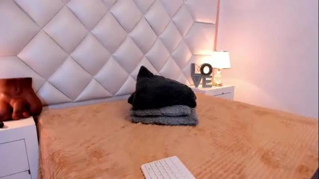 Image 6 of brittany069 Stream on Chaturbate on 20 days ago