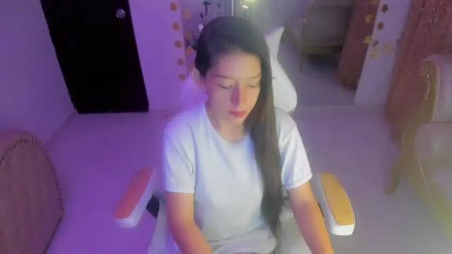 Image 3 of brittany__taylor_ Stream on Chaturbate on 28 months ago