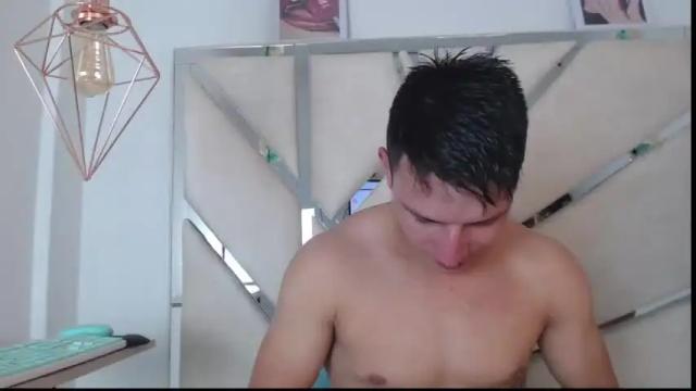 Image 2 of brittany_bruklin1022 Stream on Chaturbate on 16 months ago