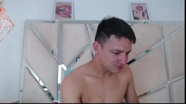 Image 3 of brittany_bruklin1022 Stream on Chaturbate on 16 months ago