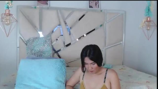 Image 8 of brittany_bruklin1022 Stream on Chaturbate on 15 months ago
