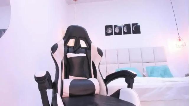 Thumbnail 1, brittany_cute18's Stream at Chaturbate, 1 month ago