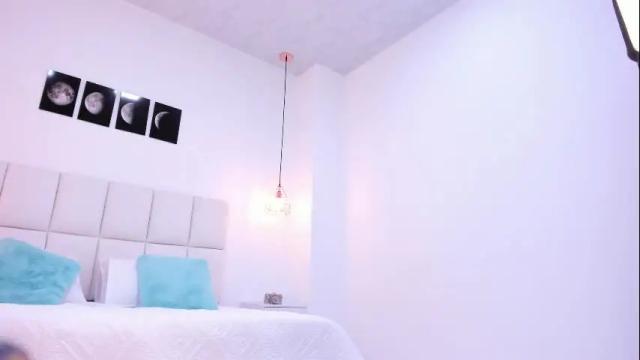 Image 2 of brittany_cute18 Stream on Chaturbate on 1 month ago