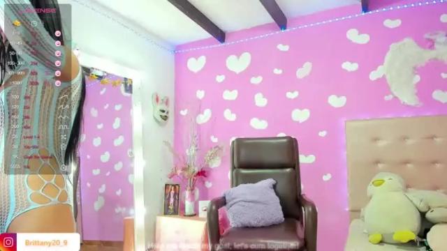 Image 4 of brittanywilliams_x Stream on Chaturbate on 17 months ago