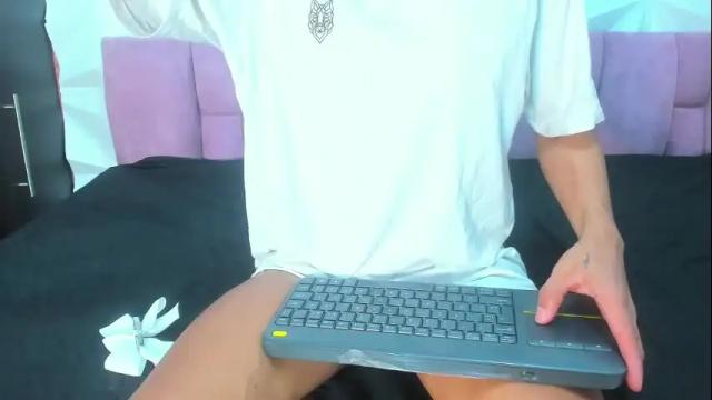 Image 2 of briyit_doll Stream on Chaturbate on 5 days ago