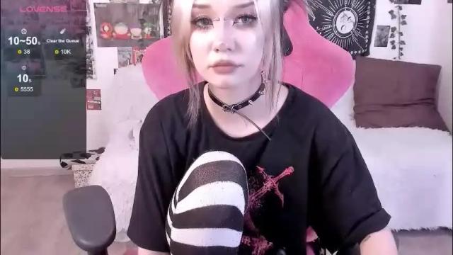 Image 7 of broodmommyy3 Stream on Chaturbate on 1 month ago