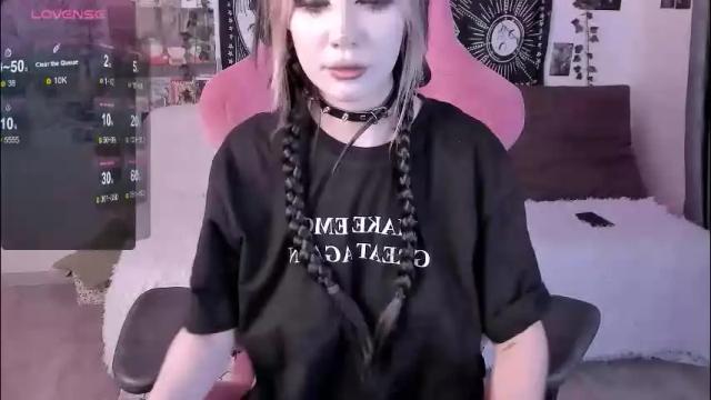 Image 3 of broodmommyy3 Stream on Chaturbate on 1 month ago