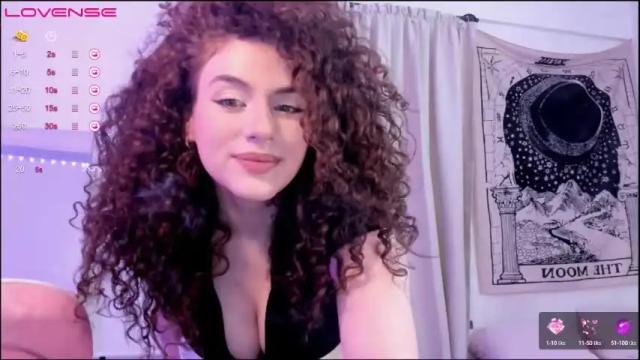 Image 3 of brookchills Stream on Chaturbate on 1 month ago