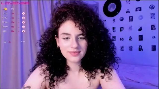 Image 8 of brookchills Stream on Chaturbate on 26 days ago