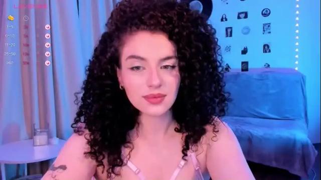 Image 2 of brookchills Stream on Chaturbate on 16 days ago
