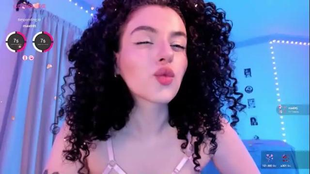 Image 7 of brookchills Stream on Chaturbate on 16 days ago