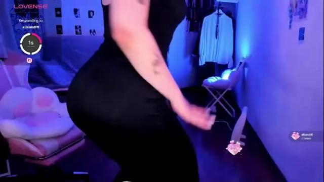 Image 7 of brookchills Stream on Chaturbate on 11 days ago