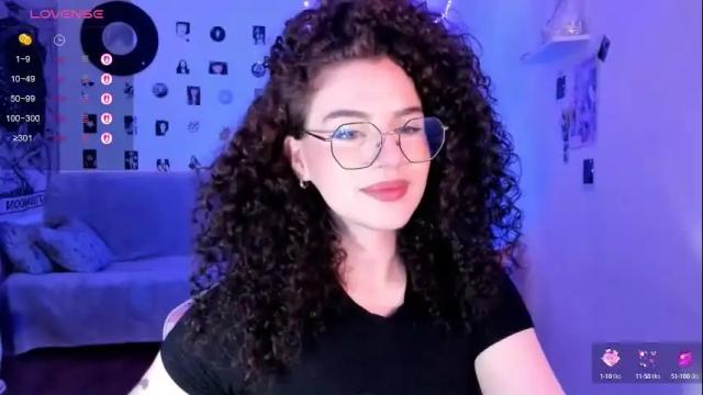 Image 8 of brookchills Stream on Chaturbate on 5 days ago