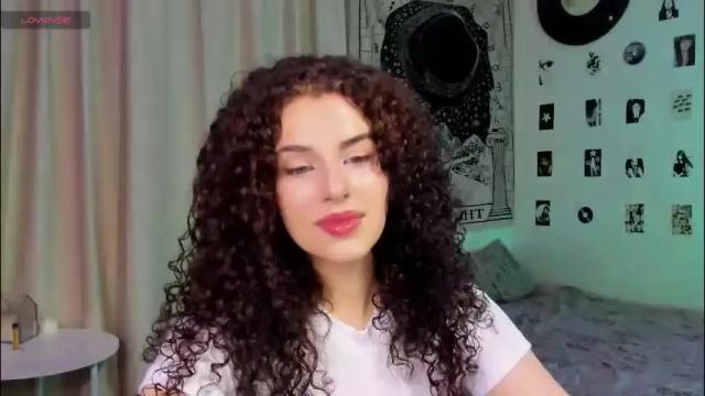 Image 6 of brookchills Stream on Chaturbate on 1 month ago