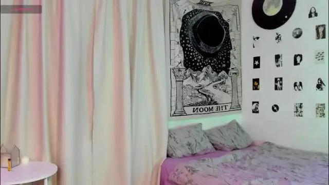 Image 8 of brookchills Stream on Chaturbate on 1 month ago