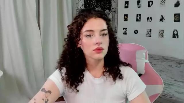 Image 8 of brookchills Stream on Chaturbate on 4 months ago